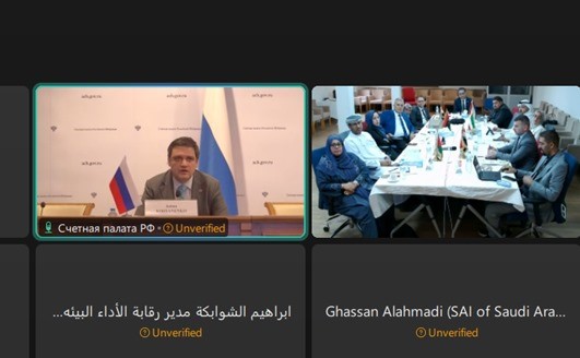 Sayyoramizning yalangoch jinsiy belgilari Uyatchan hind seks video